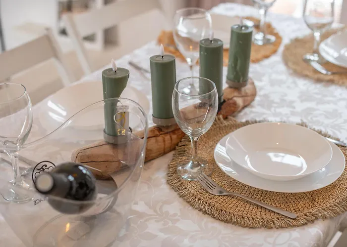 2 Homes, Pool And Beautiful Ocean View!