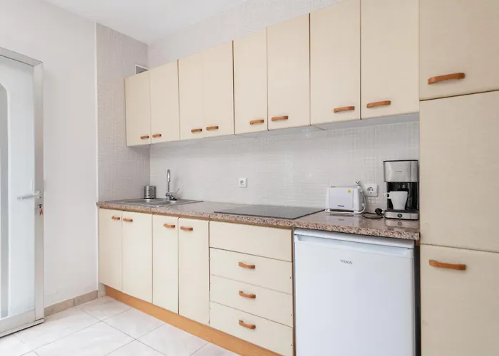 بيت للعطل 2 Homes, Pool And Beautiful Ocean View!