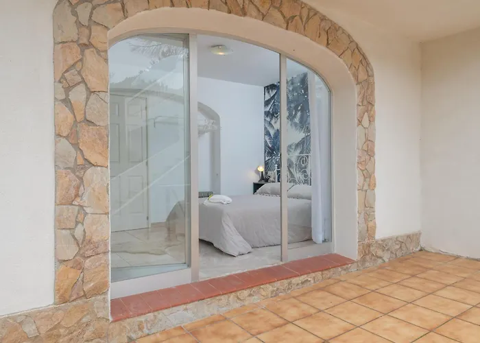 2 Homes, Pool And Beautiful Ocean View! يوريت دي مار