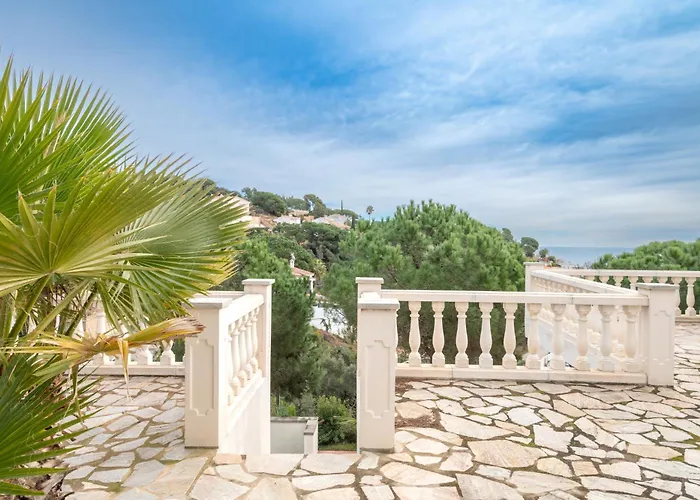 2 Homes, Pool And Beautiful Ocean View! * يوريت دي مار
